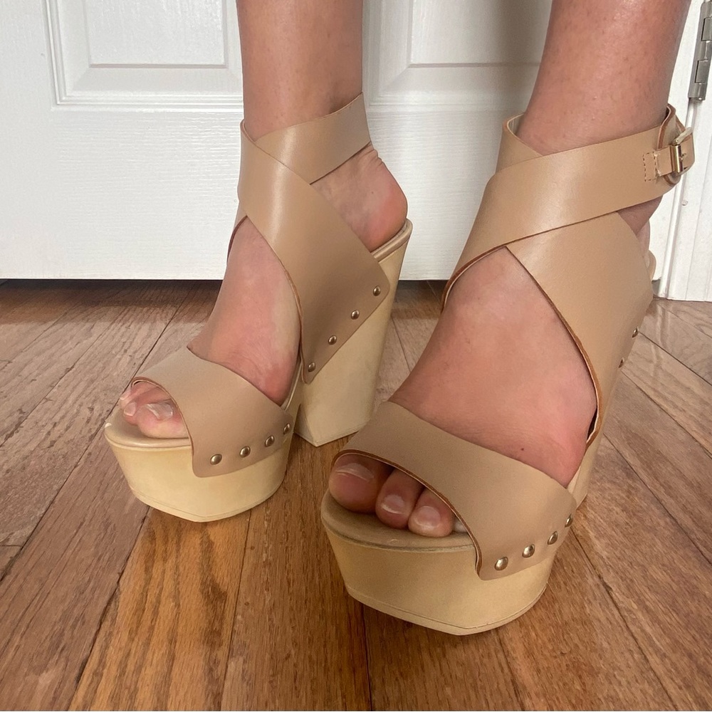 Platform heels